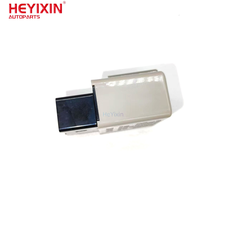 Releu de control al luminilor de frână pentru RAV4 895A1-46020