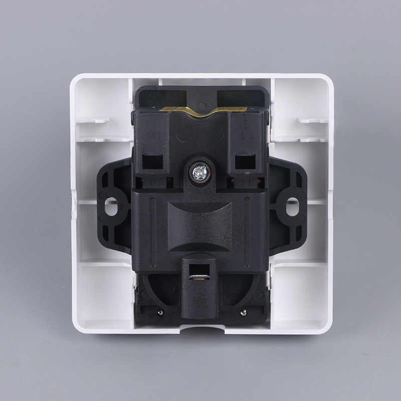 Protecție la scurgere tip 86 și întrerupător miniatural 40A 250V