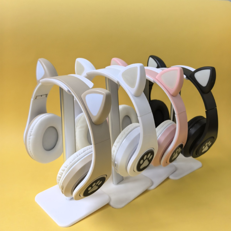 Căști Bluetooth B39M cu urechi de pisică și iluminare, over-ear, fără fir pentru telefoane mobile