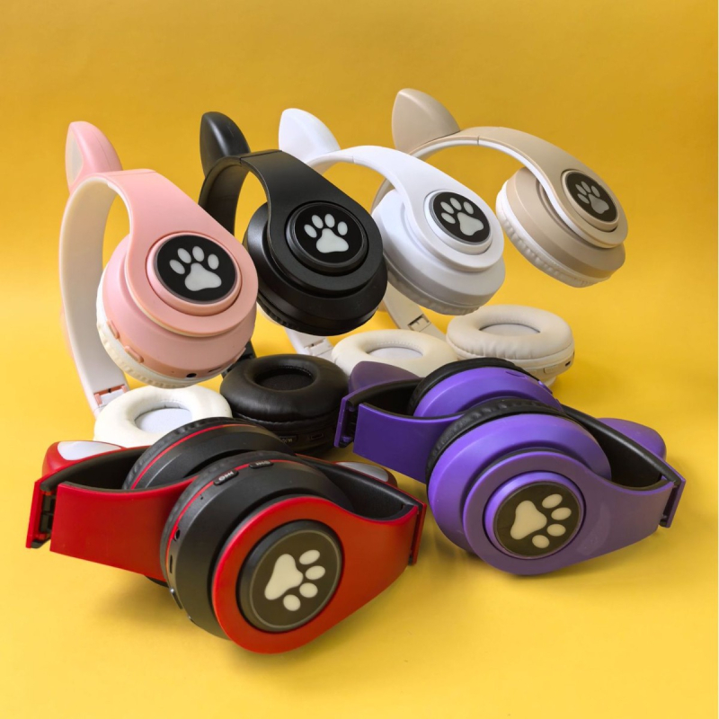 Căști Bluetooth B39M cu urechi de pisică și iluminare, over-ear, fără fir pentru telefoane mobile