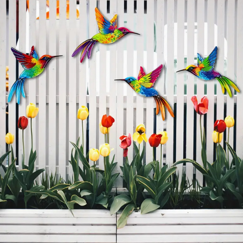 Decor de perete din metal cu patru colibri pentru grădină, curte și balcon