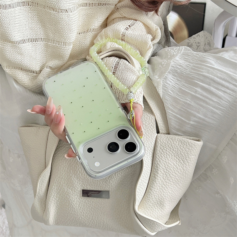 Husă de telefon cu gradient minimalist în verde matcha, cu design în formă de stea, pentru iPhone 17, 16 Pro Max, 15 și 14 — senzație premium