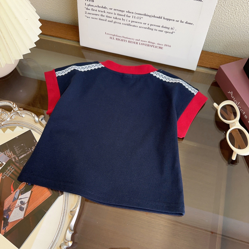 Set de vară pentru fete în stil coreean: tricou cu mâneci scurte imprimat cu litere și fustă CM1109