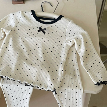 Set de pijamale pentru fete în stil coreean, cu buline și fundă, două piese