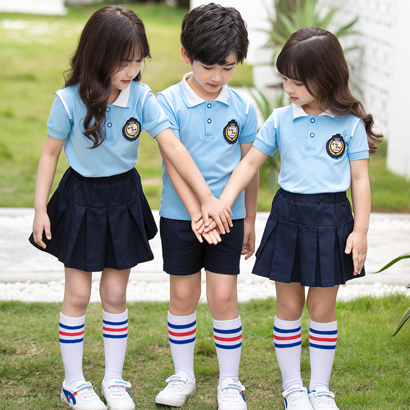 Set uniformă de vară pentru copii pentru școala primară și grădiniță — unisex, stil britanic, look academic (top + pantaloni)