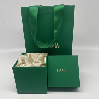 Cutie de ambalaj cosmetic pentru mască de buze, ruj și parfum