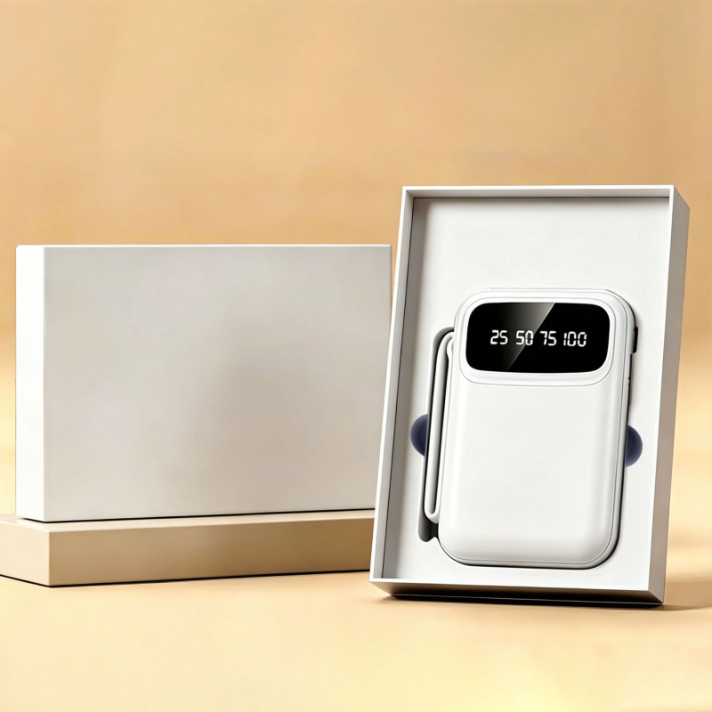 Cadou corporativ de lux într-o cutie premium, baterie externă încorporată cu cabluri 4-in-1 și logo personalizat