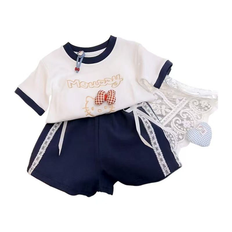 Set pentru fete din 100% bumbac, cu mâneci scurte, tricou brodat cu funda și șorturi