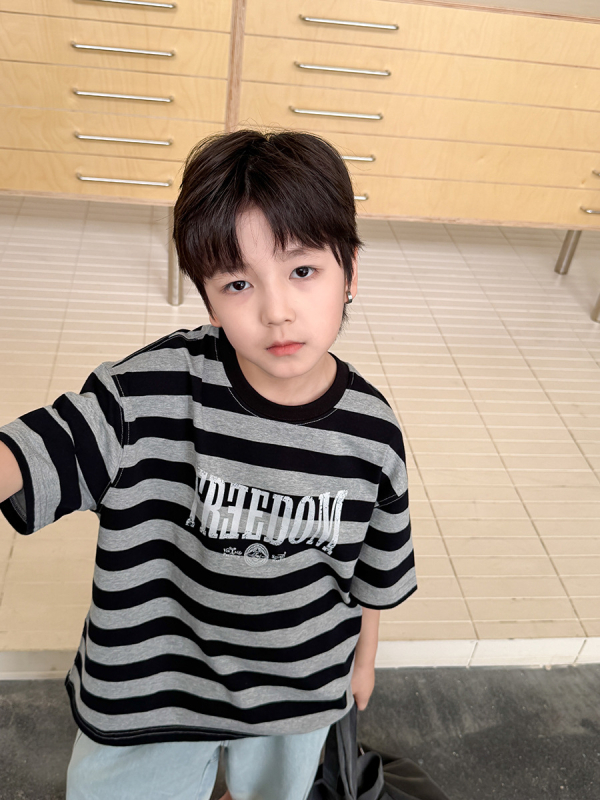 Tricou pentru copii cu dungi și litere, mâneci scurte, 100% bumbac, guler rotund, unisex, Vară 2026