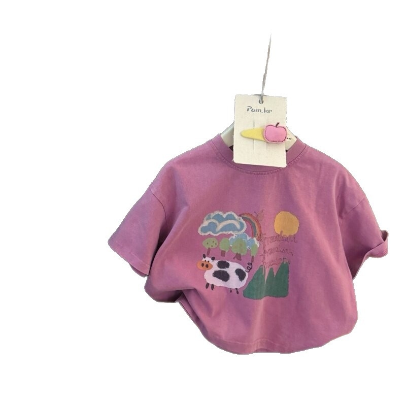 Vacă drăguță, amuzantă! Set de două piese pentru fete: tricou lejer cu imprimă desen animat și pantaloni scurți pentru ciclism