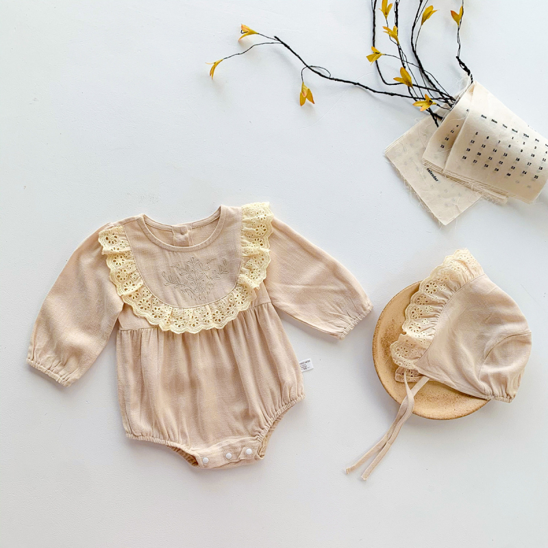 Salopetă lungă pentru fetițe, primăvară-toamnă, stil coreean, croi cu dantelă la margine, croială triunghiulară la zona crotch, outfit pentru târâre