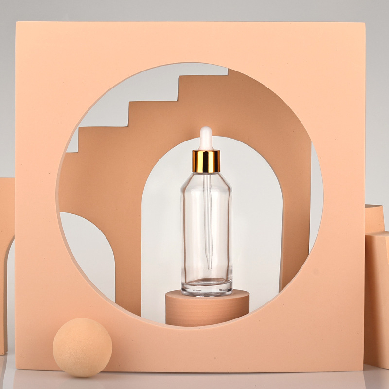 Sticluță din sticlă transparentă cu pipetă pentru esență cosmetică, design cu umăr înclinat, capacitate 30/50/100 ml