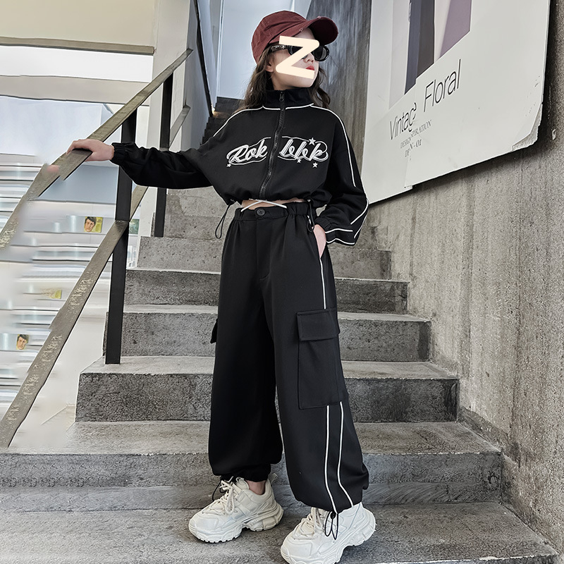 Set din două piese pentru fete: geacă cu mâneci lungi brodată și pantaloni, stil sport coreean, toamnă 2024
