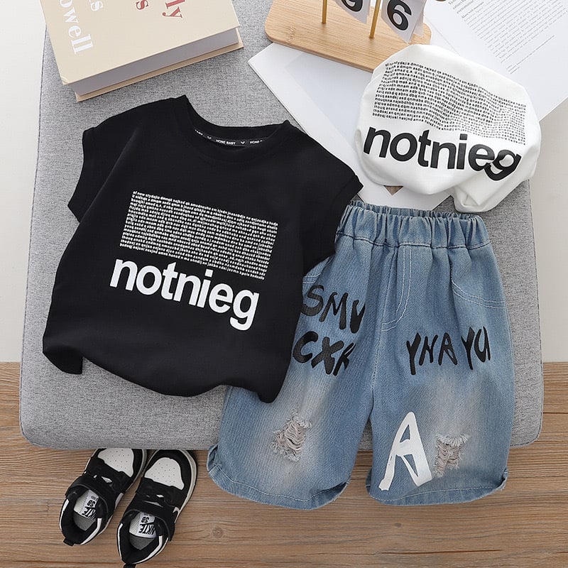 Set de vară pentru băiat, două piese, tricou cu mânecă scurtă și pantaloni din bumbac