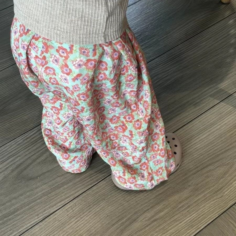 Set de vară pentru fetițe, stil coreean, pantaloni florali gri, tricou cu mânecă scurtă, două piese, croială lejeră, pantaloni anti-țânțari 0156A094