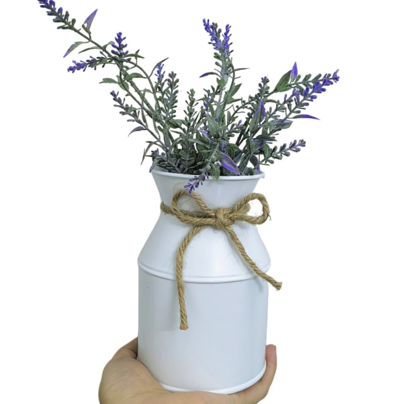 Vază metalică pentru flori, pentru casă — decor de birou, stil vintage minimalist