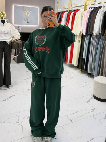 Set de două piese pentru relaxare, cu broderie și model 3D – bluza cu mânecă lungă și pantaloni, din amestec bumbac-poliester