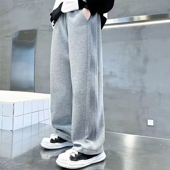 Pantaloni pentru copii cu dungi, croială lejeră, drepti, pentru primăvară și toamnă
