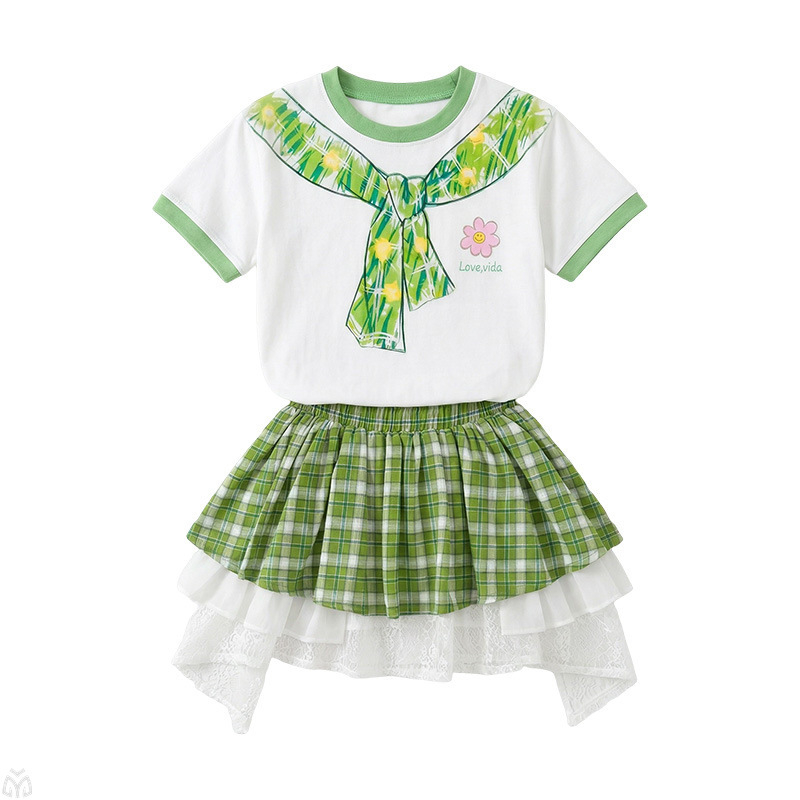 Set de vară pentru fete din două piese: top cu funda și fustă verde carouri, cu dantelă la margine