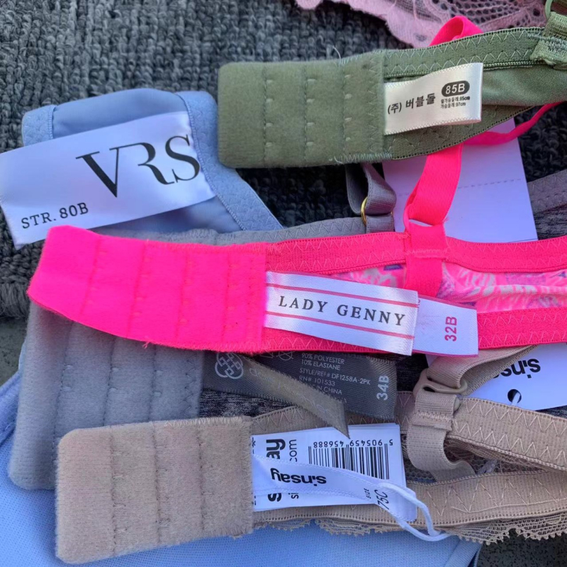 Sutien cu underwire, mărime mare, cupă 3/4, cupă modelată, nylon respirabil, bretele reglabil, potrivit pentru a fi purtat peste haine