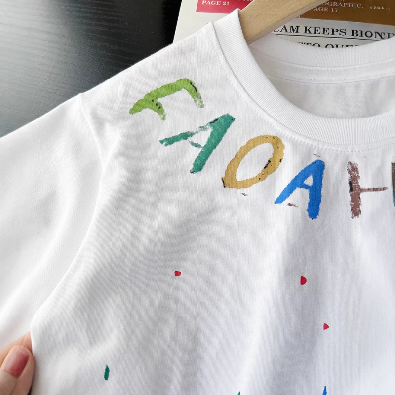 Tricou scurt pentru copii, alb, vară 2025, din bumbac ușor, imprimeu cu puncte colorate, evacuează umezeala, pentru copii 3–8 ani (100–140 cm)