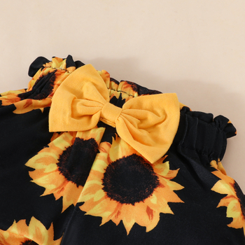 Set de 3 piese pentru fetițe: salopetă cu mâneci lungi în imprimeu floral, top și pantaloni