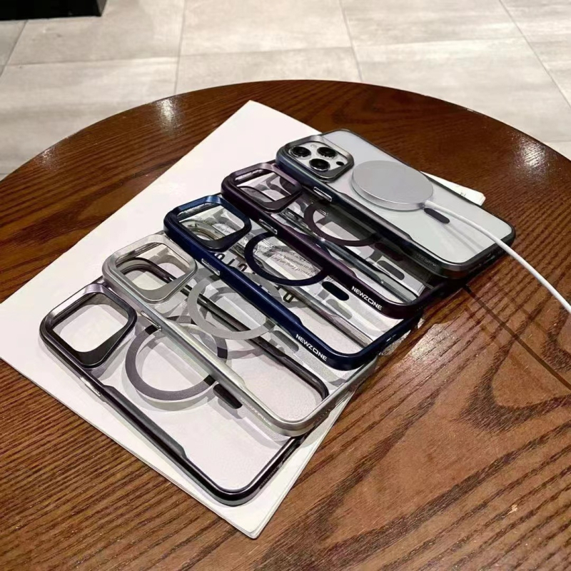 Carcasă magnetică de protecție pentru iPhone – transparentă, profil subțire