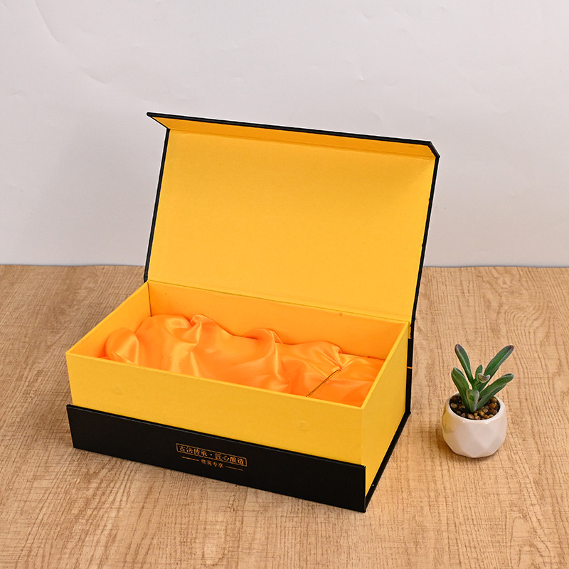 Cutie cadou premium pentru vinuri și băuturi spirtoase, ambalaj personalizat pentru o sticlă unică