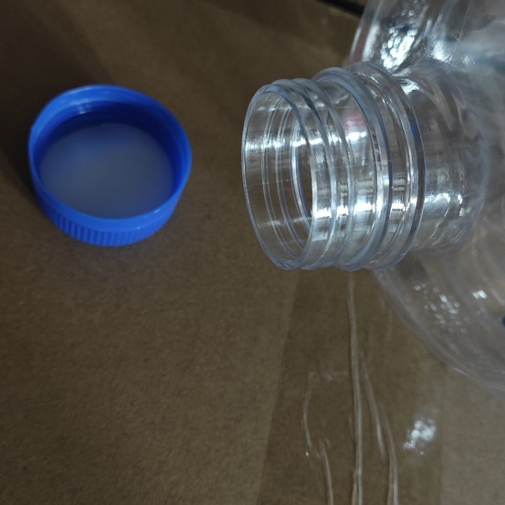 Sticlă PET de 1,5 L cu gură largă, pereți groși, sticlă goală pentru băuturi