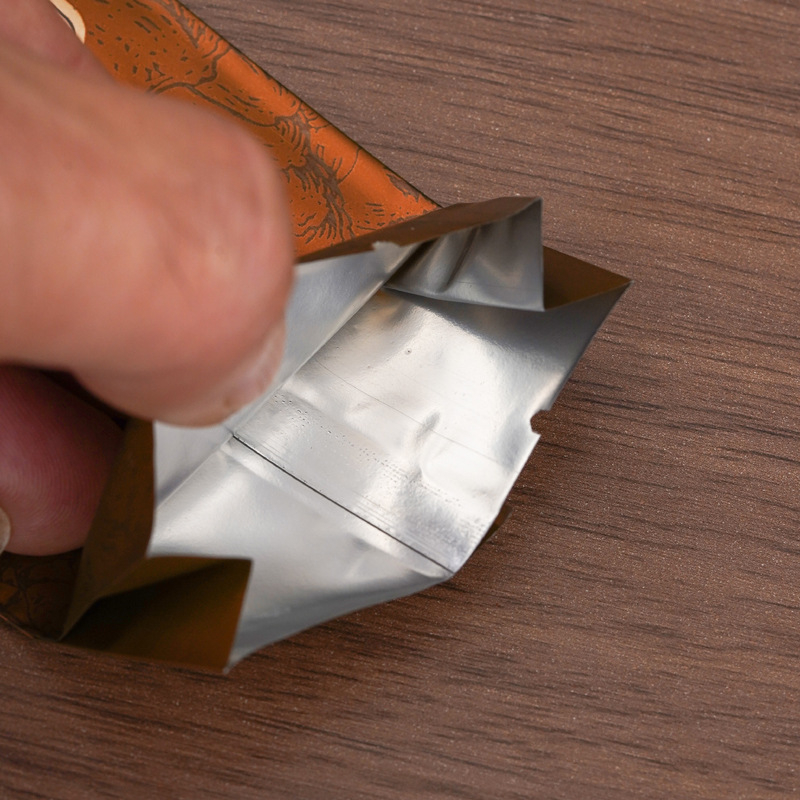 Ceai Pu'er 10 g în pungă vidată cu folie de aluminiu