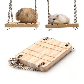 Jucărie din lemn pentru hamster cu leagăn și platformă de sărit