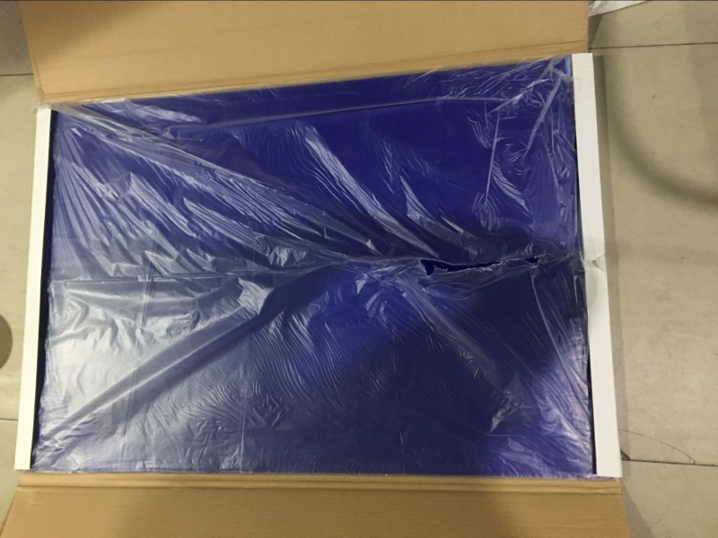 Covoraș lipicios pentru praf 18x36 cm și 45x90 cm, pentru atelier electronic