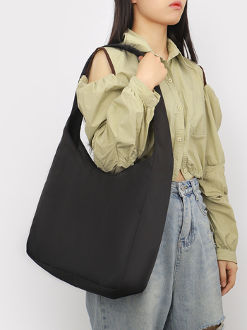 Geantă de umăr din nylon, culoare solidă, formă semicirculară, capacitate mare, stil minimalist, închidere cu fermoar, geantă casual cu mai multe buzunare