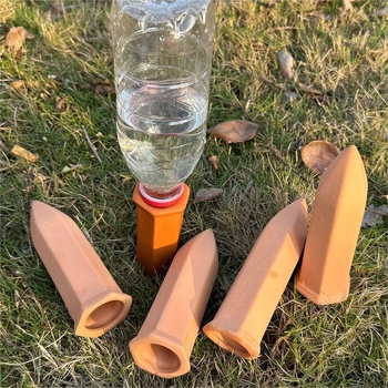 Dispozitiv ceramic pentru irigare prin picurare pentru plante în ghivece – udare automată