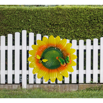 Decor de perete din fier cu floarea-soarelui – pentru casă și grădină