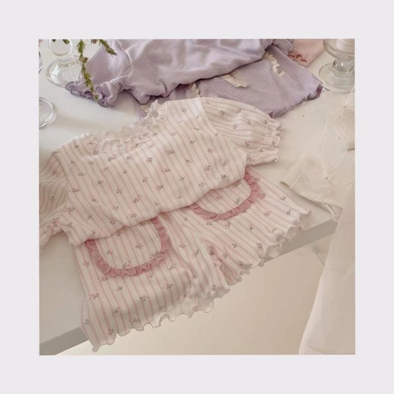 Set de pijamale pentru fetițe, două piese, vară 2026, dantelă, drăguț și confortabil pentru casă, stil coreean, antibacterian