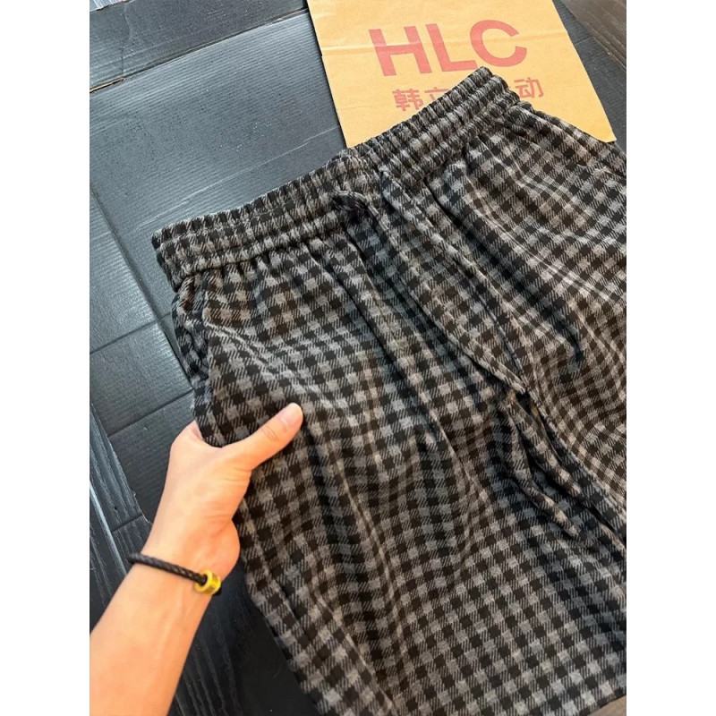 Shorturi de vară pentru bărbați, stil japonez minimalist, în carouri, material ușor din poliester, croială lejeră, potrivite pentru plajă și purtare zilnică