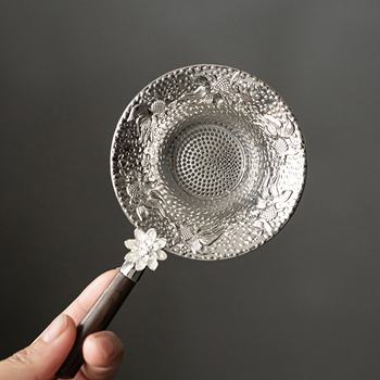Filtru de ceai metalic cu motif ciocănit lotus – filtru de ceai din aliaj pentru ceremonia ceaiului