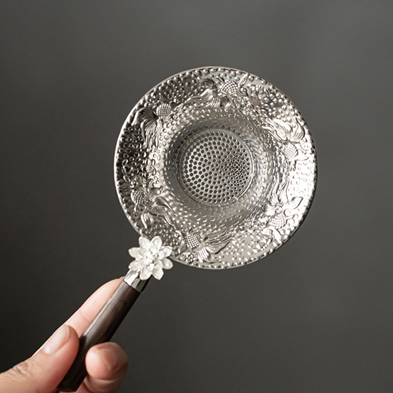 Filtru de ceai metalic cu motif ciocănit lotus – filtru de ceai din aliaj pentru ceremonia ceaiului