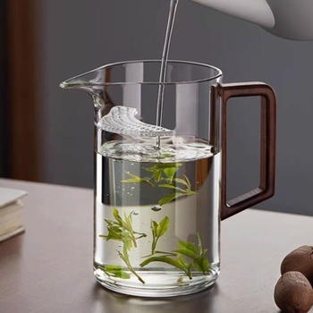 ceașcă din sticlă groasă cu separator de ceai, ceașcă în formă de semilună cu filtru încorporat