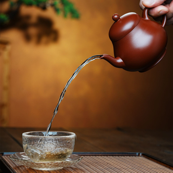 Ceainic Xuntao din argilă Yixing Gongfu, nisip purpuriu, suprafață pictată manual, ceramică premium, stil modern minimalist