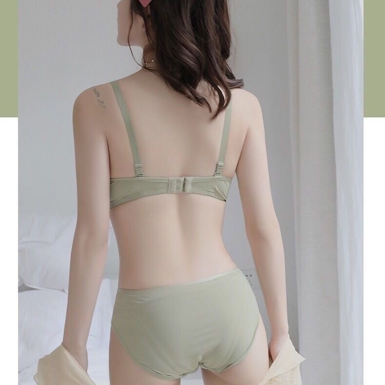 Sutien subtire în stil franțuzesc pentru sâni mici, susținere și modelare, fără sârmă, fără cusături, cupe triunghiulare
