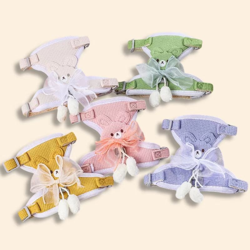 Lesă reglabilă pentru animale de companie, în stil vestă, pentru câini și pisici, cu plasă 3D, funda și pompon