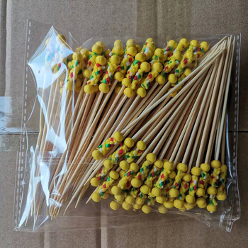 Bețișoare de fructe din bambus, cu mărgele roșii și galbene, de unică folosință, decor pentru cocktailuri și feluri reci
