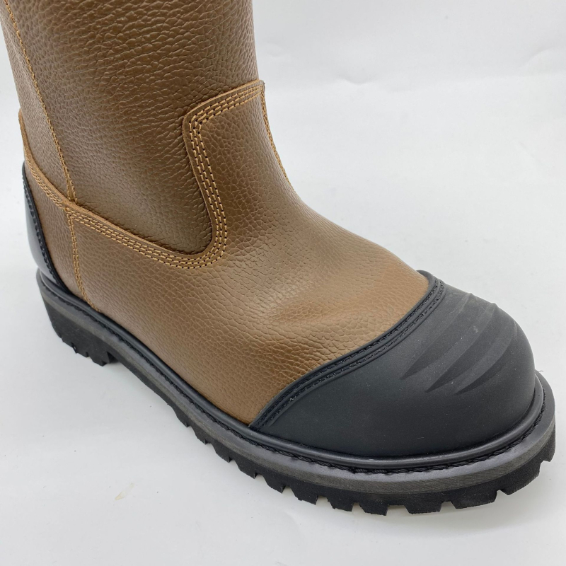 Goodyear-style bocanci de protecție, căptușiți cu piele naturală, înalte, cu vârf din oțel, talpă din cauciuc, rezistente la abraziune și la temperaturi înalte; protecție