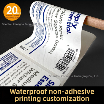 Etichetă PVC transparentă cu ștampilare prin folie, pe rolă personalizabilă, cod QR, logo și etichetă pentru sticlă