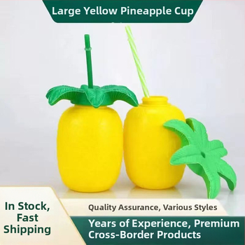 Pahar plastic în formă de ananas, cu pai