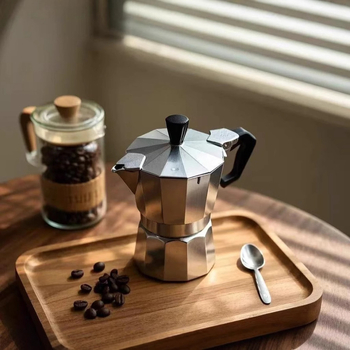 Cafetieră moka din aluminiu, pentru espresso, în stil italian