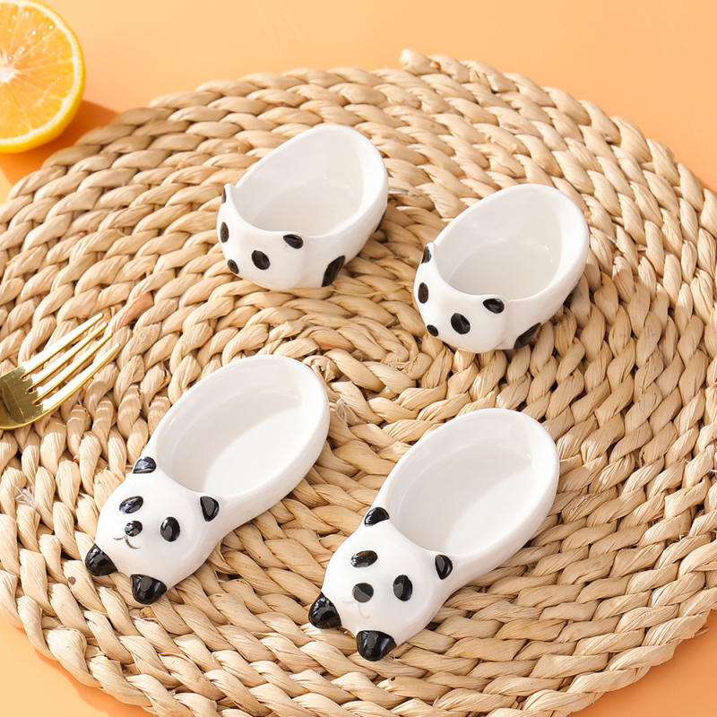 Farfurie ceramic Panda pentru sosuri, utilizare casnică, design drăguț, potrivită pentru sos de soia, oțet și sos pentru hot pot.