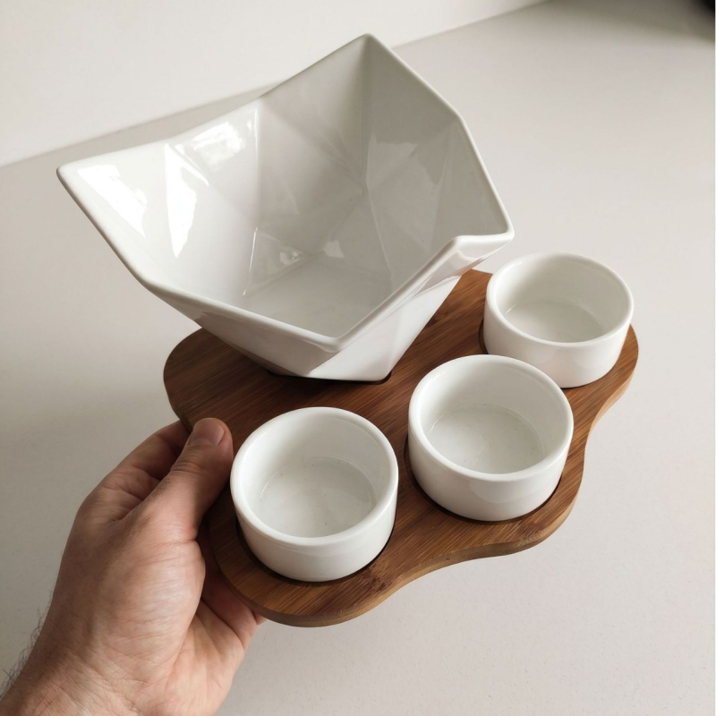 Set din ceramică pentru gustări, în formă de diamant, cu tavă din bambus, pentru uz casnic – include boluri pentru cartofi prăjiți, nuci și farfurioare pentru sosuri.